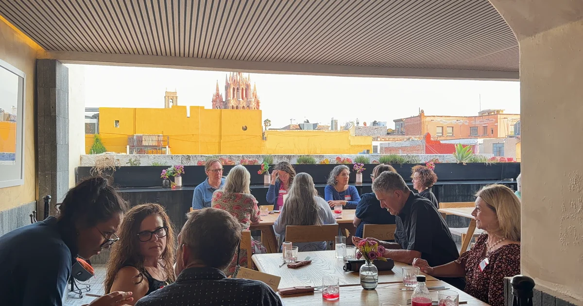 Lunch & Learn with Sandra: What you need to know about HOME INSURANCE in Mexico event photo